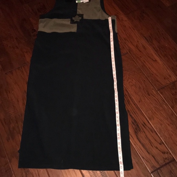 Super Adorable Leaf front Patch Long Dress - Picture 6 of 7